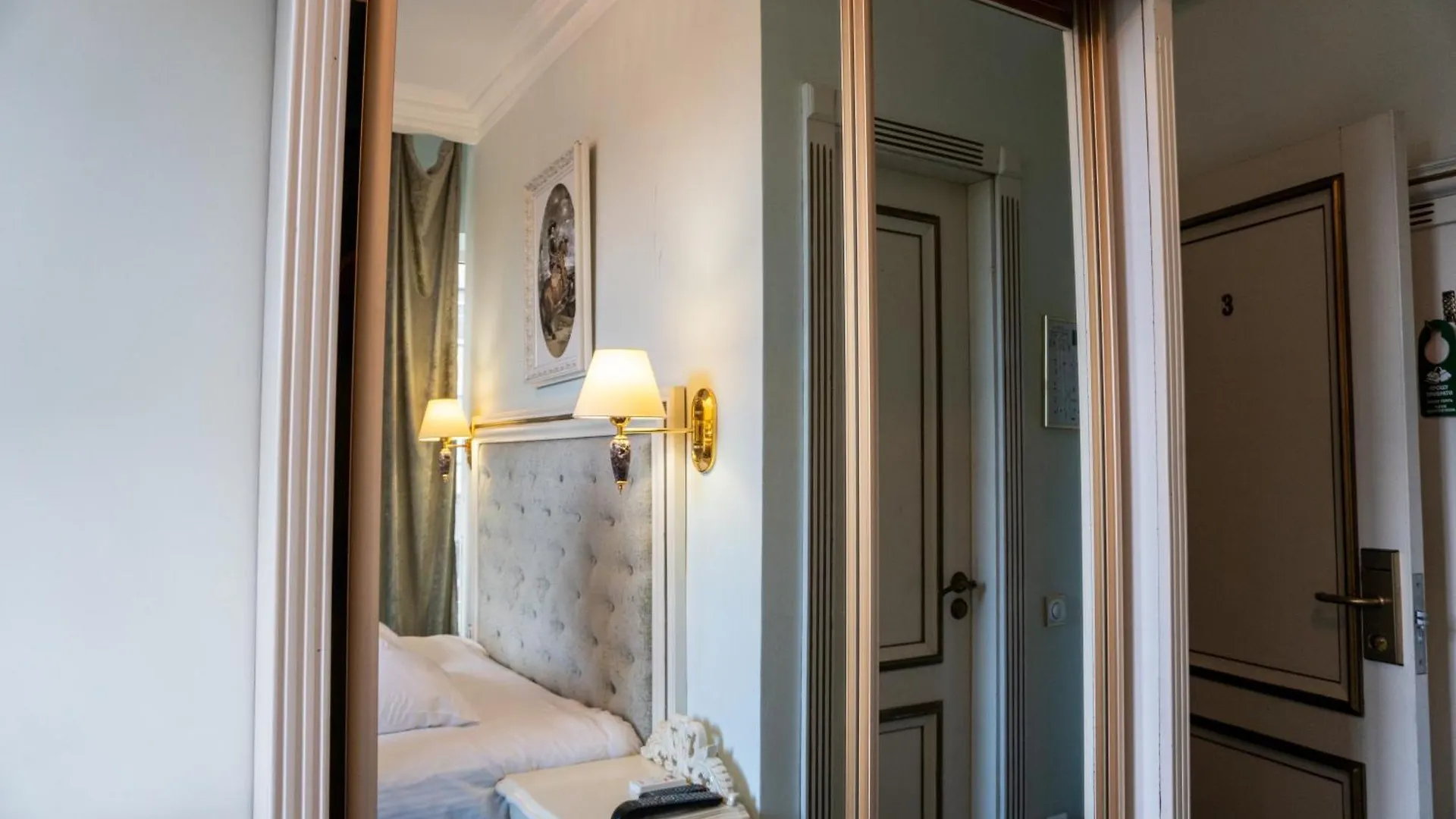 Royal City Hotel Kyiv Ukraine