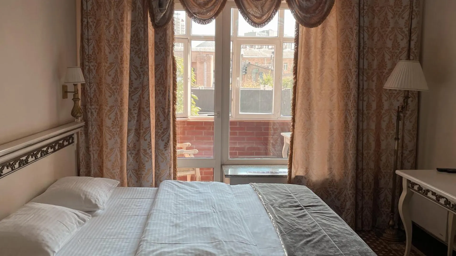 Royal City Hotel Kyiv 4*,  Ukraine